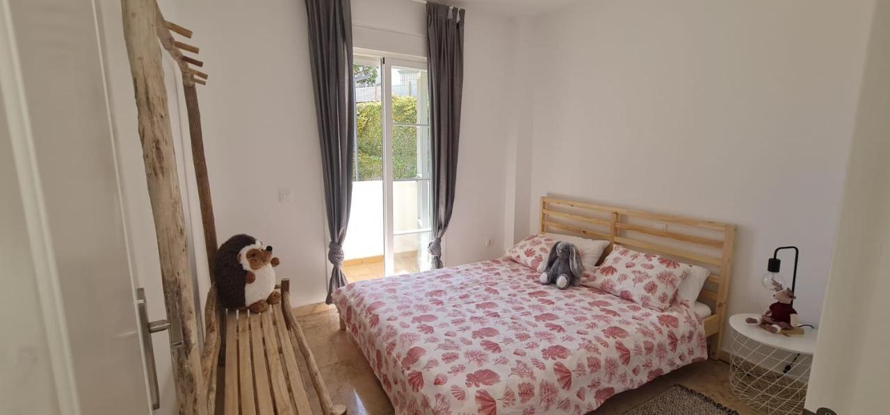 Small Oasis - Appartement 6 Personnes 马尼尔瓦 外观 照片