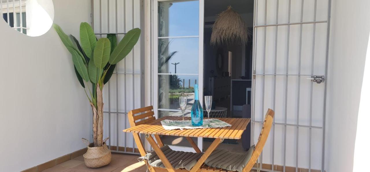 Small Oasis - Appartement 6 Personnes 马尼尔瓦 外观 照片