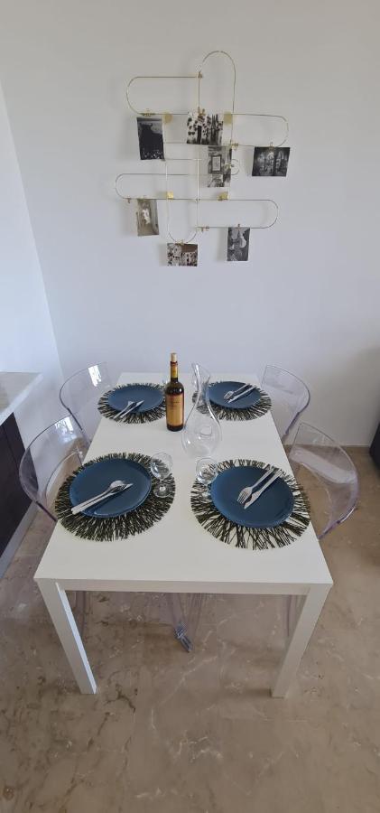 Small Oasis - Appartement 6 Personnes 马尼尔瓦 外观 照片