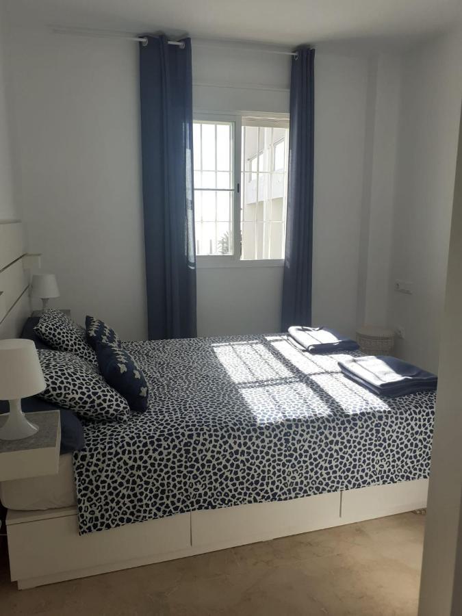 Small Oasis - Appartement 6 Personnes 马尼尔瓦 外观 照片